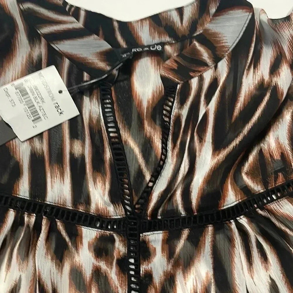 Ro & De sheer animal print top NWT size XS - Picture 2 of 5